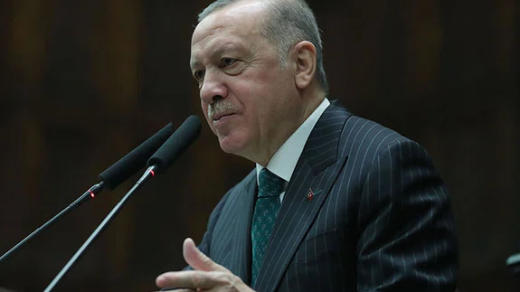 Erdoğan: Kendi iktidarını ülkenin felaketinde gören zihniyeti, en az darbeciler kadar tehlikeli görü