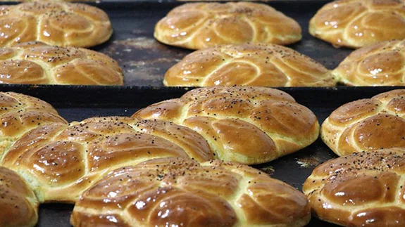 Tekirdağ'da ramazan çöreği geleneği yaşatılıyor