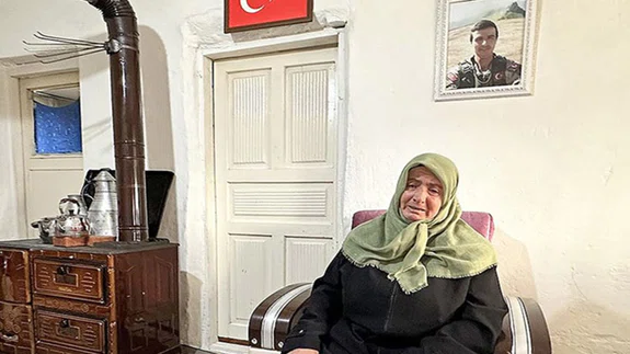 Şehit oğlu adına cami ve Kur'an kursu yaptıran anneden duygulandıran sözler