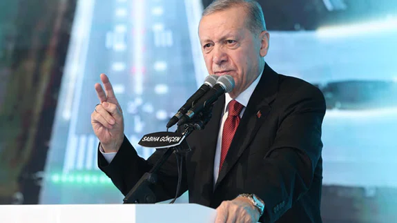 "Ne terör baronları ne de bu hainlerin yularını tutanlar bizi yolumuzdan alıkoyamaz"