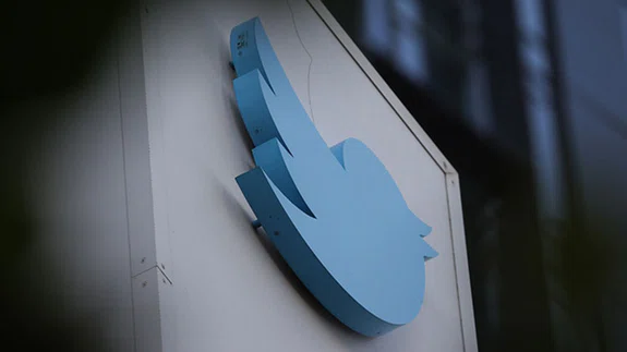 Elon Musk, Pfizer yöneticisinin aşı karşıtı paylaşımlar için Twitter'a yaptığı baskıyı ifşa ett