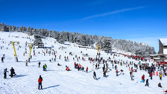 Türkiye'nin önemli kış turizm merkezlerinde sezon, tüm hızıyla devam ediyor