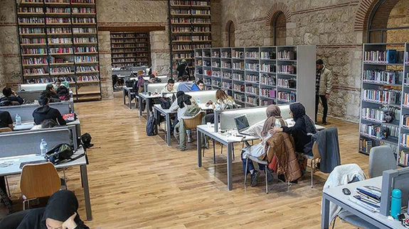 Rami Kütüphanesi 600 binden fazla kitapseveri ağırladı