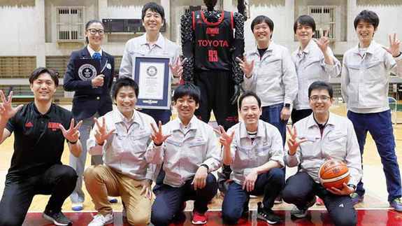 Basketçi robot Guinness rekorlar kitabında