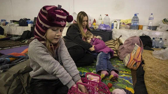 Sığınaklardaki Ukraynalılar çocuklar için barış istiyor