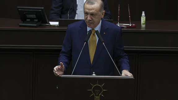 "Dini sembollerimize sataşılmasını art niyetli buluyoruz"