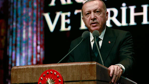 "Hakikati arayanlara arşivlerimiz açık"