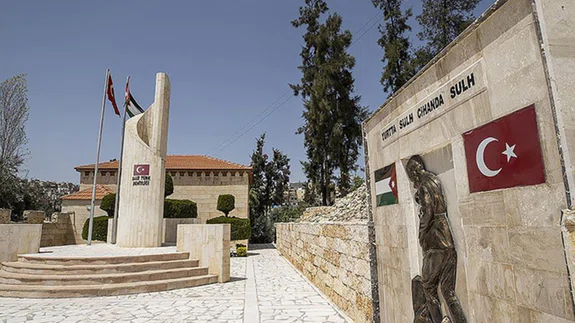 Kudüs ve Yuşa kahramanlarının anısı Salt Türk Şehitliği'nde yaşatılıyor