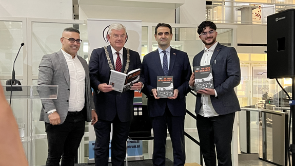 Hollanda'da 60 yıllık göç hikayesi fotoğraf sergisine aktarıldı