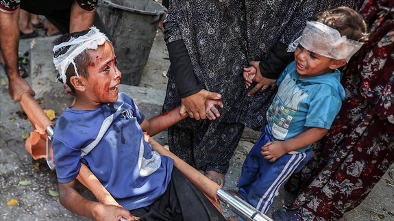 İsrail ordusu, Gazze'de oyun oynayan Filistinli çocukları hedef aldı