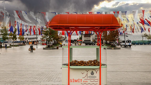 İstanbul'un yeni simit arabaları beğeni topladı