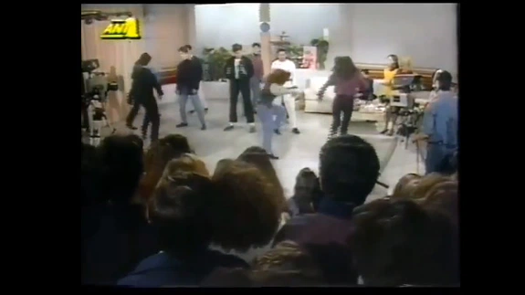 Z kuşağını eleştirenleri ters köşe yapan video