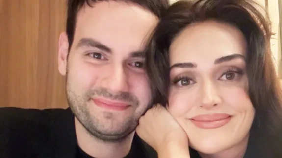 Milano’da romantik kutlama: Faruk Sabancı’dan Esra Bilgiç’e sürpriz!