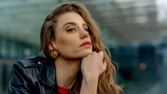 Serenay Sarıkaya’dan yürek ısıtan destek!