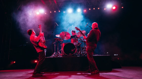 Pinhani’nin Fethiye konserinde sürpriz düet!