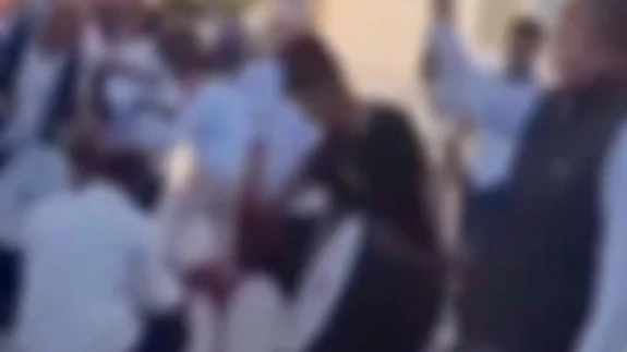 Düğün değil adeta tehlike alanı: Küçük çocuğun başında silahı peş peşe ateşledi!