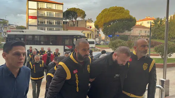 Kapora verdiysen geçmiş olsun... Dolandırıcılar o sitenin aynısını yapmışlar!