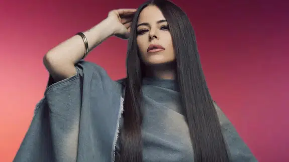 Ünlü şarkıcı Simge Sağın’ın aşk arayışı olay oldu!