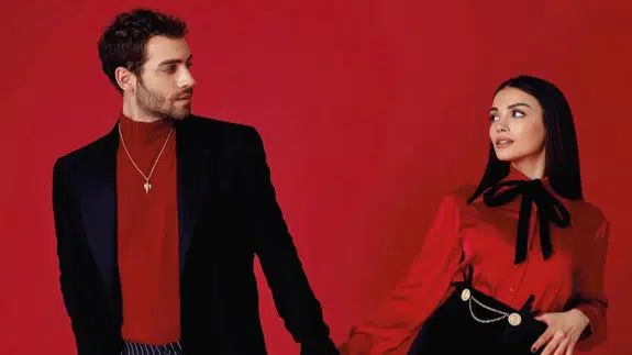 Özge Yağız ve Burak Berkay Akgül çiftinin ani hamlesi şaşkınlık yarattı!