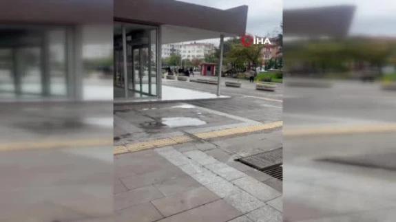 Duruşma salonundaki tartışma bahçede meydan kavgasına dönüştü