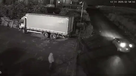 Tetikçi ucuz, hasar büyük! Kurşun yağmuru anbean kamerada...