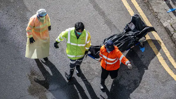 Kent çöktü! Hong Kong’da felaketin bilançosu ağırlaşıyor