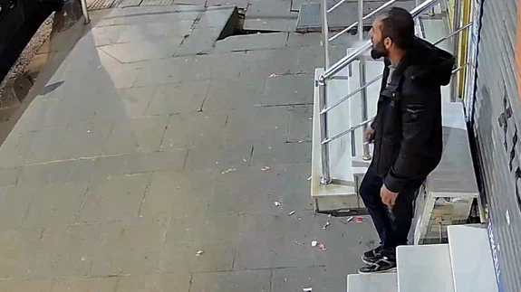 Saldırı öncesi pusuda bekledi... O anlar güvenlik kameralarına yakalandı!