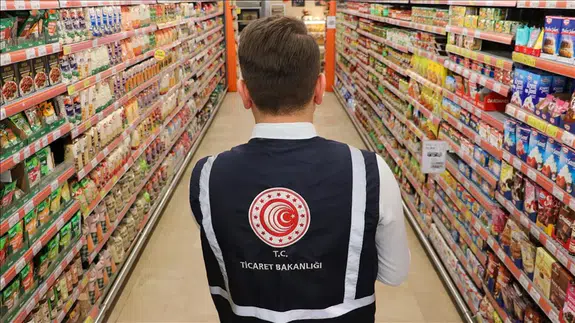 Yılbaşı öncesi marketlere soğuk duş! Fiyat defterleri açıldı...