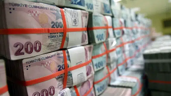 Yeni yıla damga vuran rakamlar... Türkiye’nin dış borcu belli oldu!