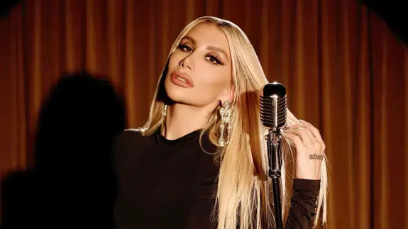 İrem Derici fikrini güncelledi: 'İstemiyorumdan deliler gibi istiyorum'a hızlı geçiş!