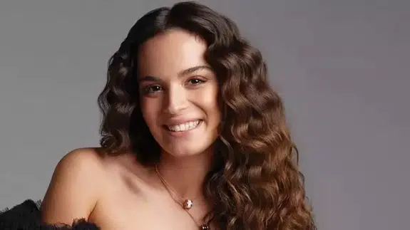 Perde açıldı, kapı kafaya indi... Aslı Bekiroğlu’ndan ‘Değişik deneyim’ yorumu!