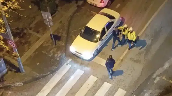 Alkollü sürücü polis kovalamacasında kaza yapıp kaçmaya devam etti