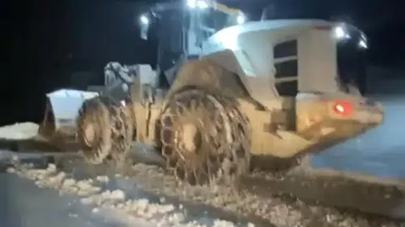 Muş beyaza büründü! 250 köy yolu ulaşıma kapandı