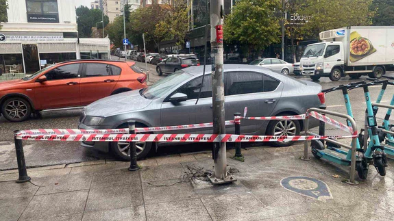 Kaçak bağlantı facia getiriyordu... Yılbaşı süsünden alevler yükseldi!