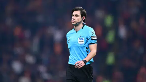 Galatasaray–Samsunspor maçı sonrası beklenen karar: Mehmet Türkmen’e Şok!