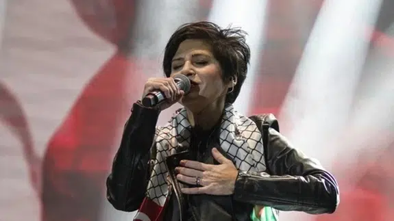 Aydilge’den yılbaşı konseri için anlamlı jest: 'Başımız sağ olsun'