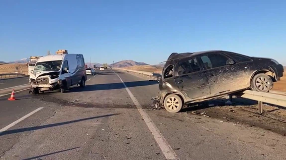 Malatya’da iki araç, bir kâbus... Sabah yolculuğu faciayla bitti!