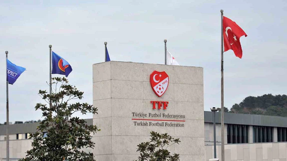 TFF’den gece yarısı sevk bombası: Tam 10 kulüp PFDK’da!