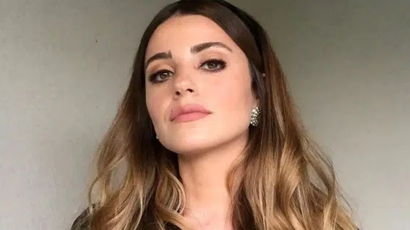 Ezgi Eyüboğlu'nun komşu ziyareti polis sürpriziyle taçlandı!