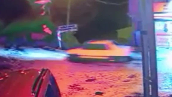 Mersin’de otomobil 7 metrelik uçuruma düştü: O anlar kameraya böyle yansıdı!