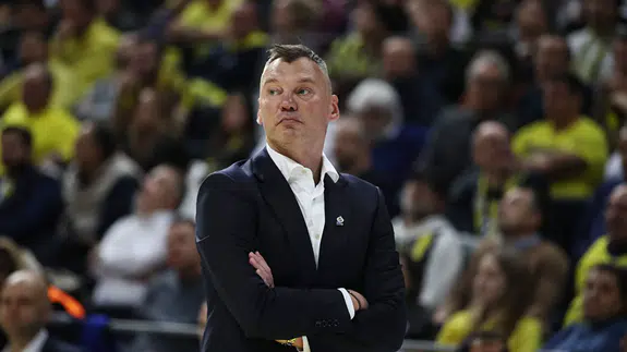 EuroLeague’de nefes kesen zafer: Jasikevicius’un sözleri gündem Oldu