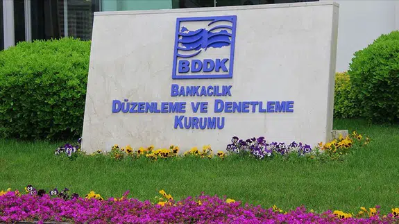 Finans dünyasında dengeler değişiyor: Bankacılıkta bir dönem kapandı!