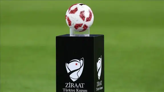 Trabzonspor’da kupa mesaisi başlıyor: Alanyaspor maçı öncesi eksikler ve detaylar netleşti