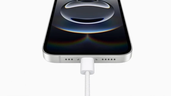 Apple Kullanıcıları Dikkat: Lightning Tarih Oldu, Apple, USB-C’ye Tamamen Geçiş Yaptı!