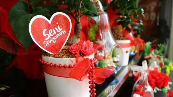 TÜDER 14 Şubat Sevgililer Günü İçin Uyarılarda Bulundu! Dolandırıcılığa Karşı Dikkatli Olun