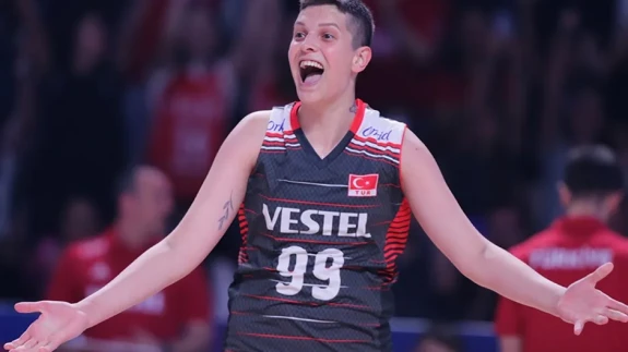 Ebrar Karakurt Takım Arkadaşına mı Saldırdı! "Ya Ben, Ya Brovkina"