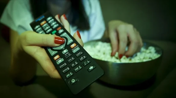 13 Şubat Yayın Akış | Televizyonda Hangi Dizi ve Programlar Var, Saat Kaçta Başlayacak?