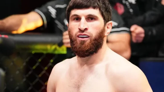 Magomed Ankalaev Dağıstanlı mı, Kimdir, Kaç Kilo, Boyu, Karnesi? UFC 313’te Pereira’yı Devirmeye Geliyor1!