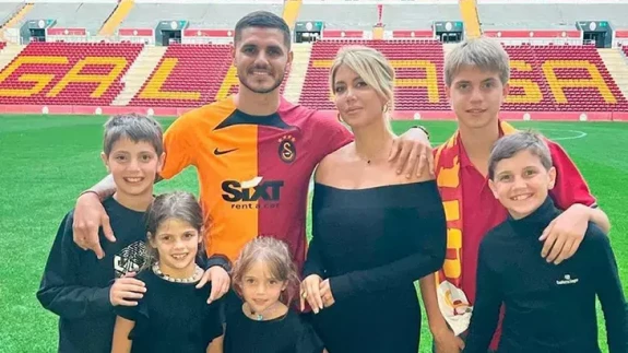 Mauro Icardi ile Wanda Nara Arasında Şok Velayet Krizi! Polis Müdahale Etti