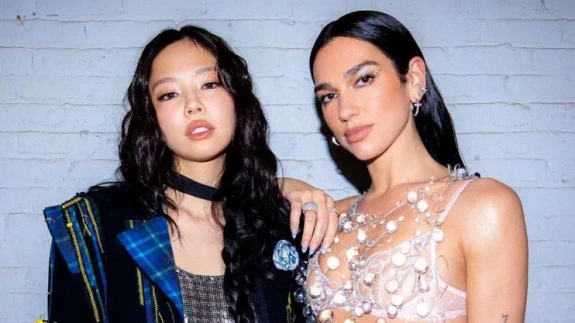 Dua Lipa ve Jennie’den Yıldız Gibi Parlayan Düet: "Handlebars" Klip ve Şarkı Sözleri Yayında!